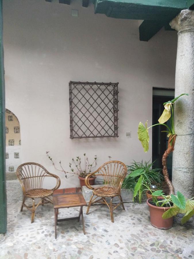 El Patio Del Convento Apartment Toledo Bagian luar foto